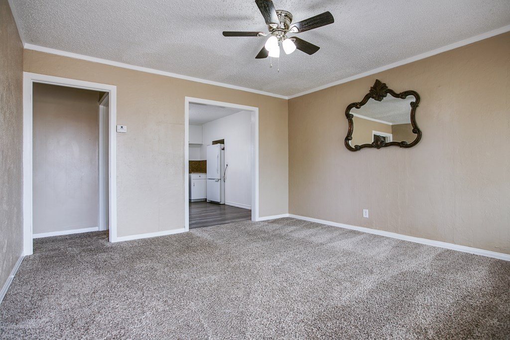 1619 Spaulding St Property Photo 7