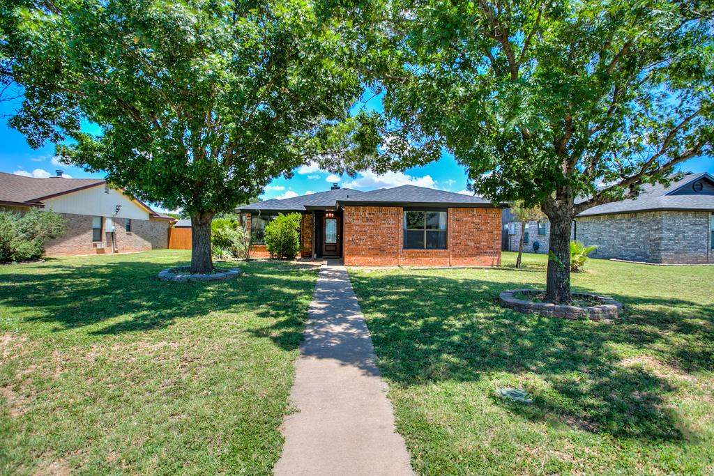 1106 Gregory Dr Property Photo 1