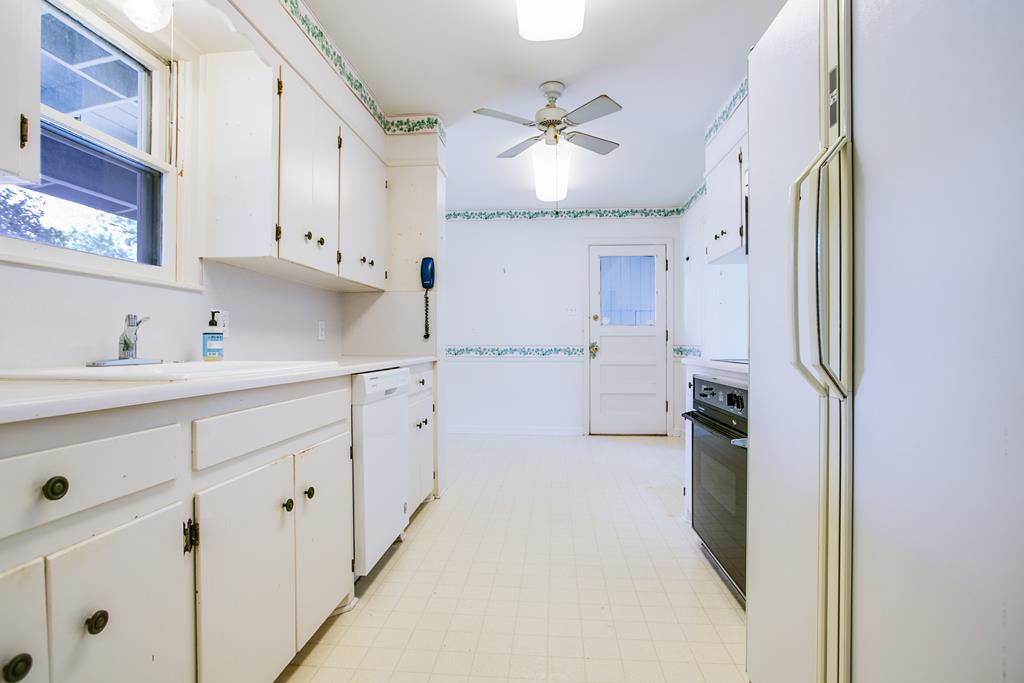 2732 Yale Ave Property Photo 19