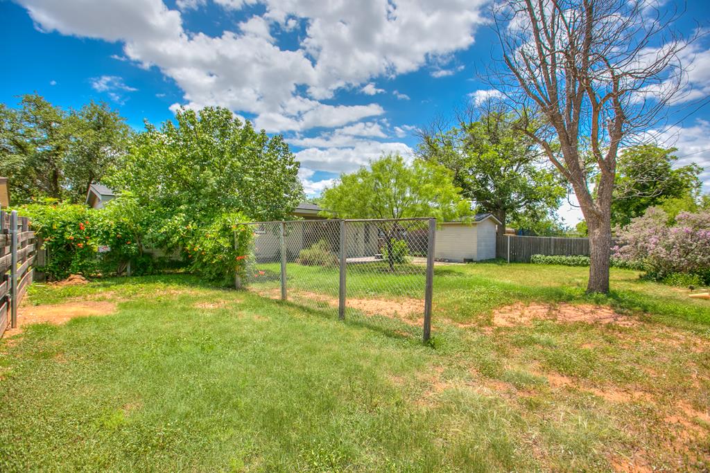 2732 Yale Ave Property Photo 34