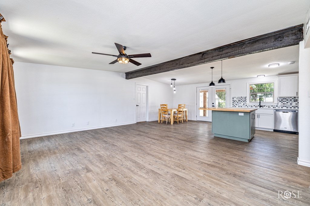 1020 Cactus Lane Property Photo 5