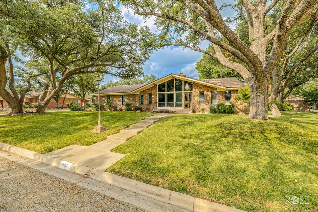 111 Manor Street Property Photo 4