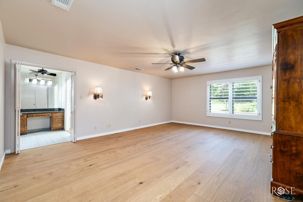 111 Manor Street Property Photo 41