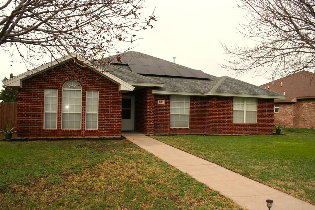 3570 Grandview Dr Property Photo 1