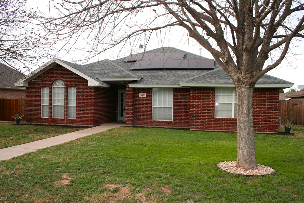 3570 Grandview Dr Property Photo 2