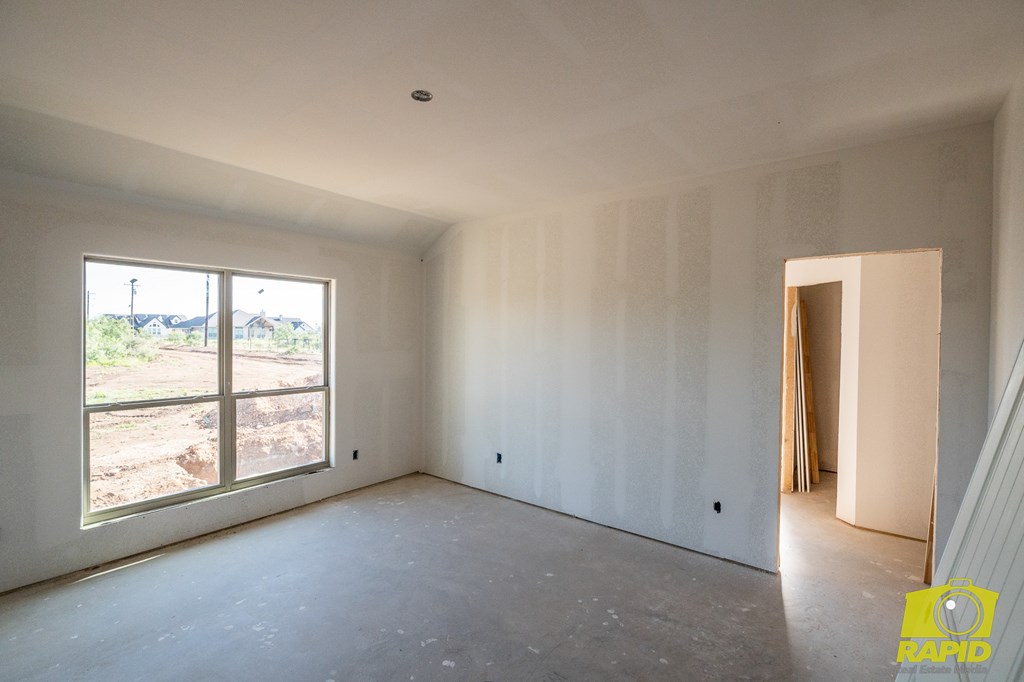 9602 Jaguar Trail Property Photo 10