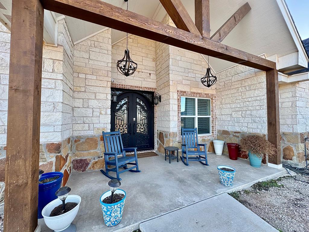 5447 Grey Wolf Lane Property Photo 1