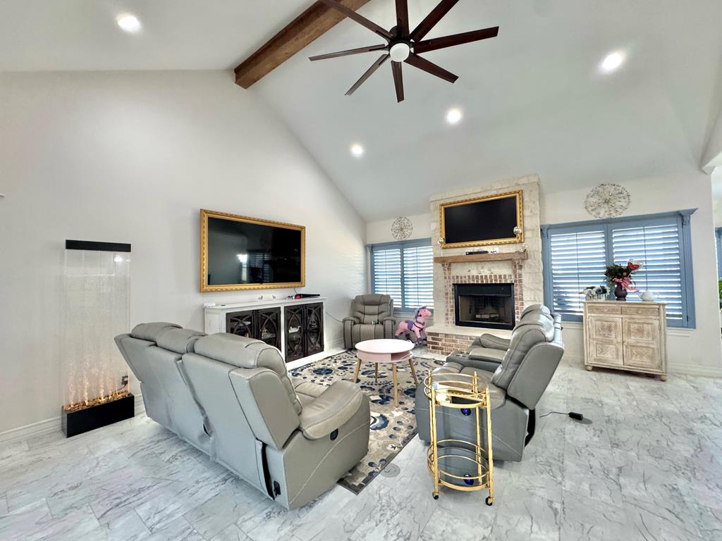5447 Grey Wolf Lane Property Photo 9