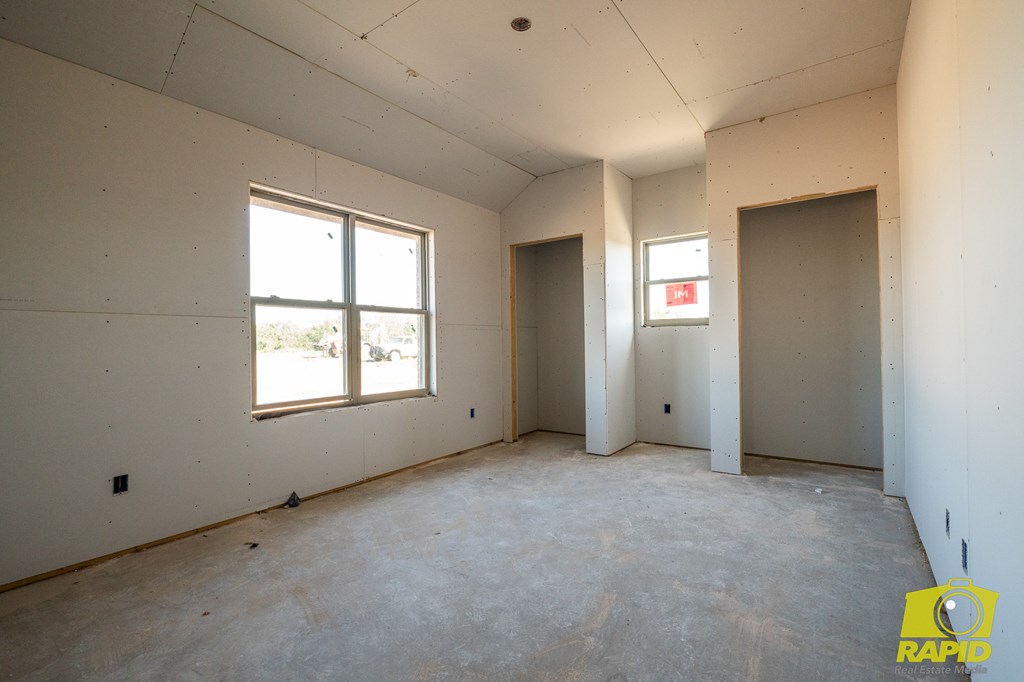 9618 Jaguar Trail Property Photo 12