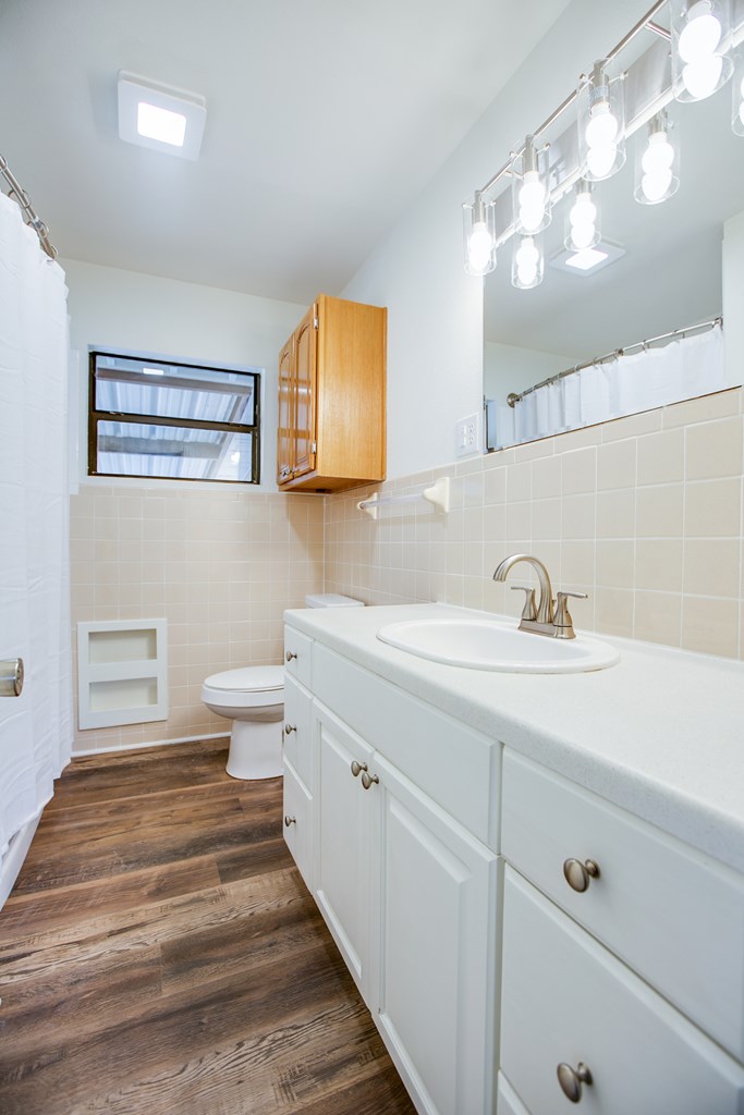 2235 Chestnut St Property Photo 20