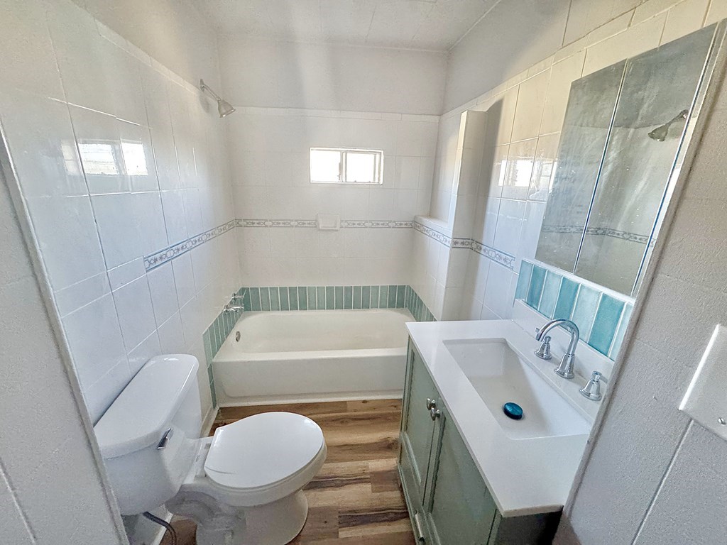 522 Ellis St Property Photo 8