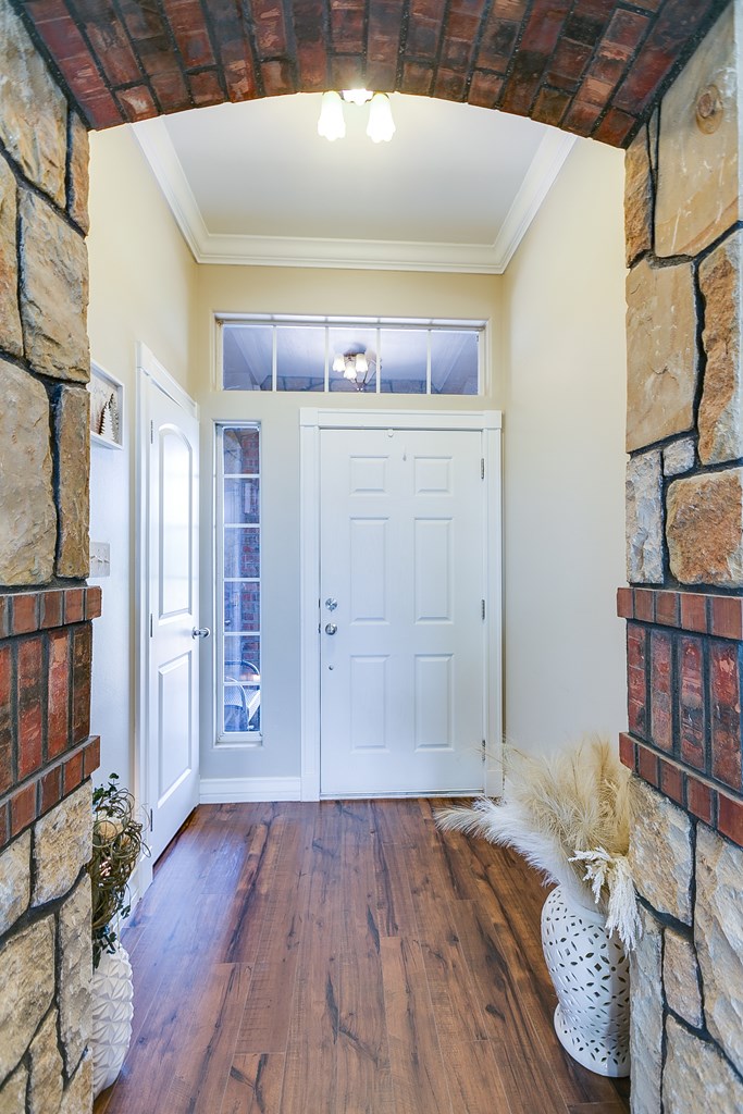 7837 Bison Trail Property Photo 6