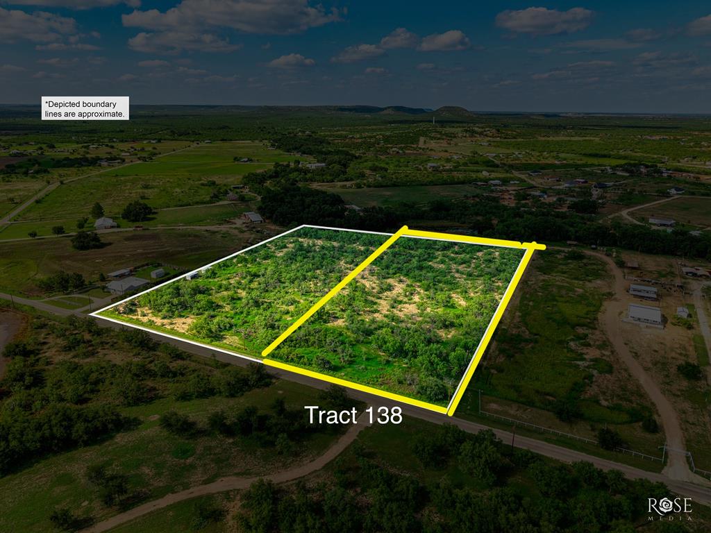 8610 N Valley Dr 138 Property Photo 1