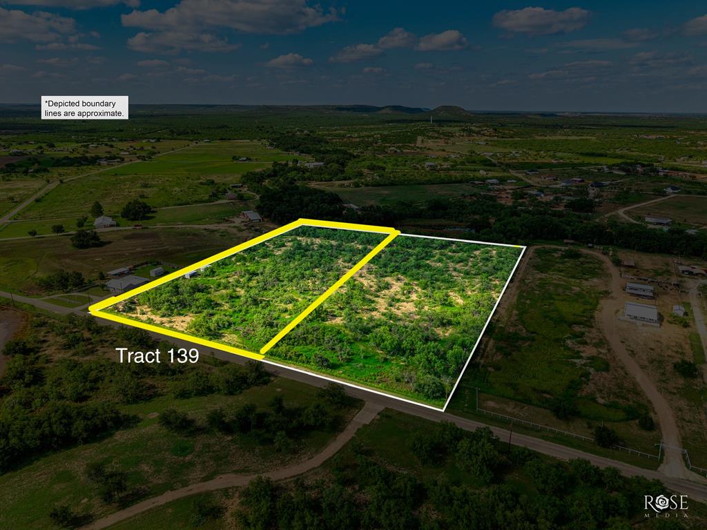 8610 N Valley Dr 139 Property Photo 1