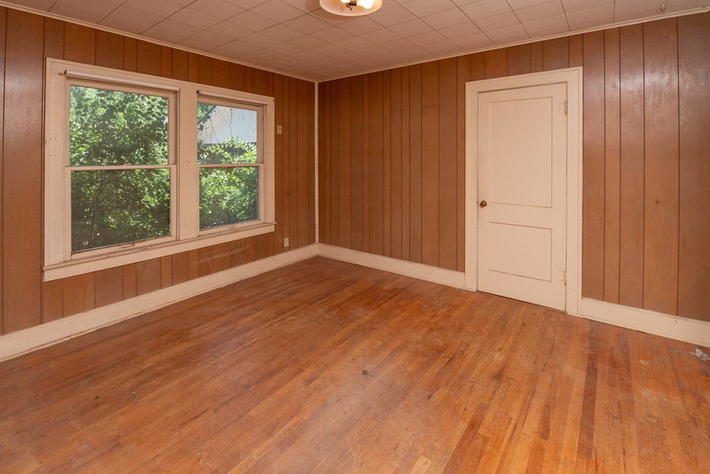 2309 Houston St Property Photo 10