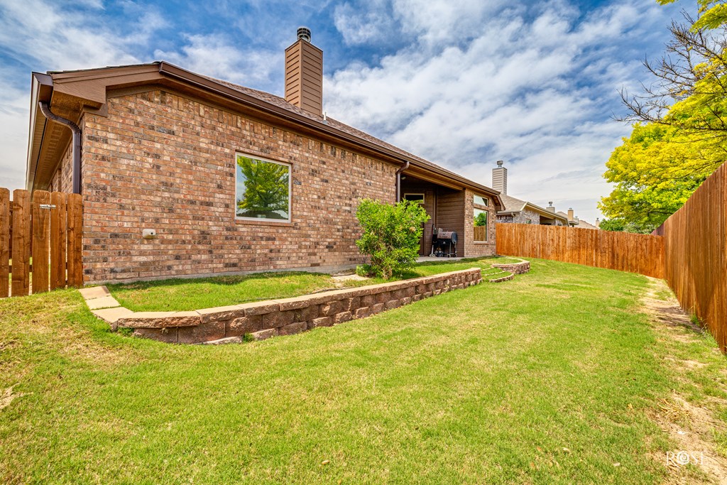 5922 Tarin St Property Photo 26