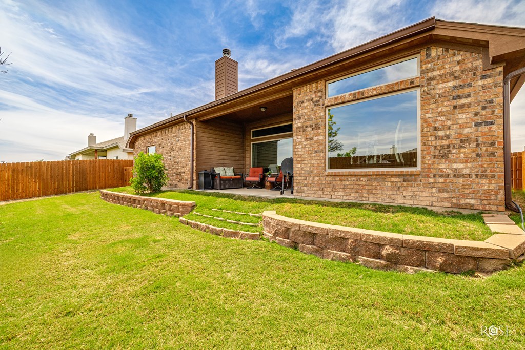 5922 Tarin St Property Photo 27