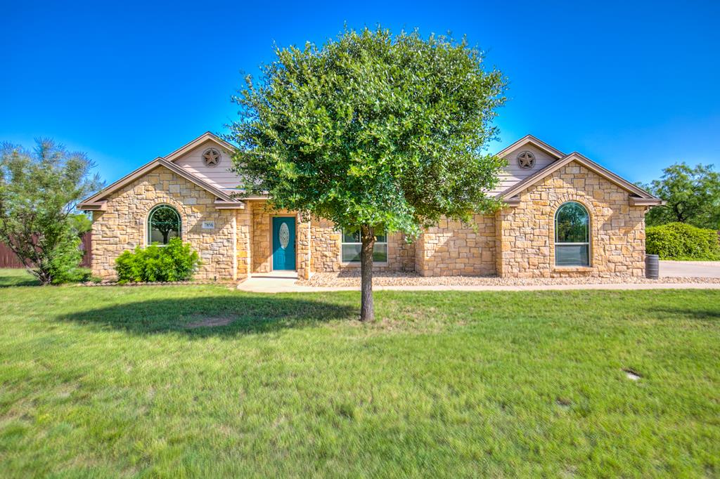 7856 Bison Trail Property Photo 1