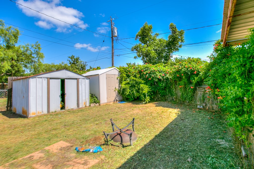 406 Largent Ave Property Photo 24