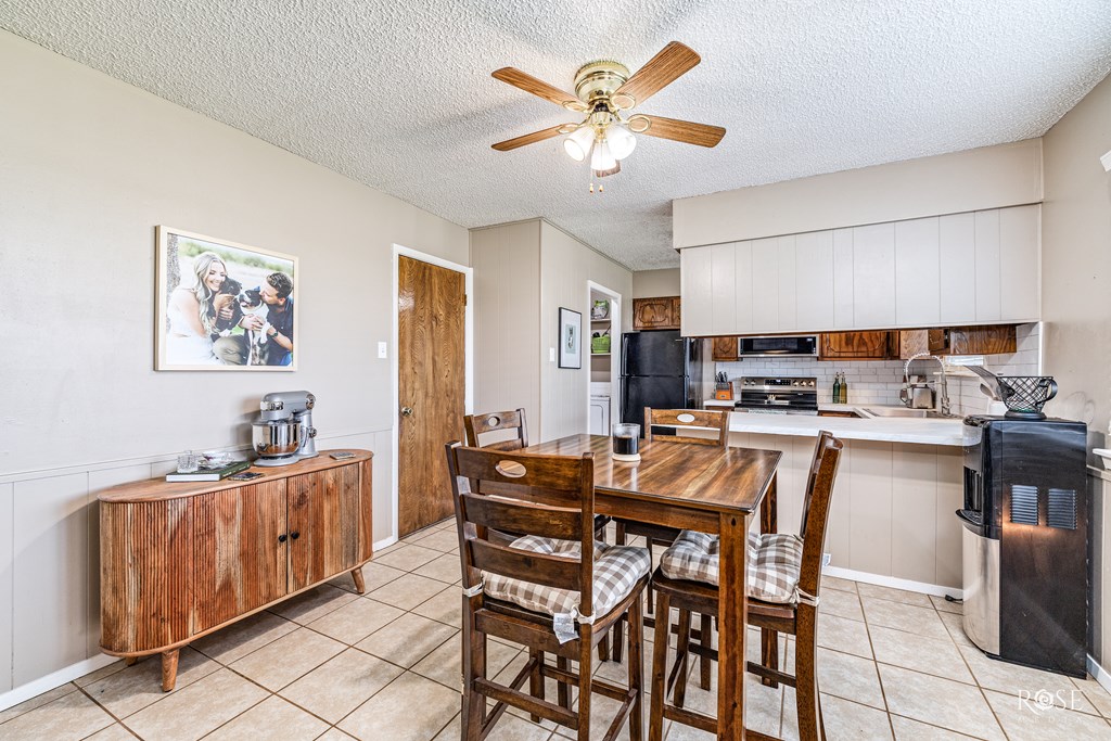 213 Amistad Rd Property Photo 8