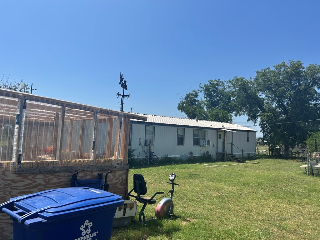 1621 Austin St Property Photo 14