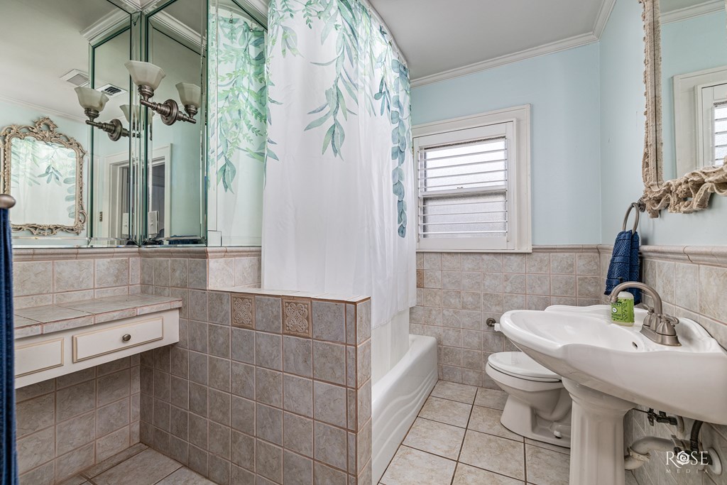 1510 Shafter St Property Photo 30