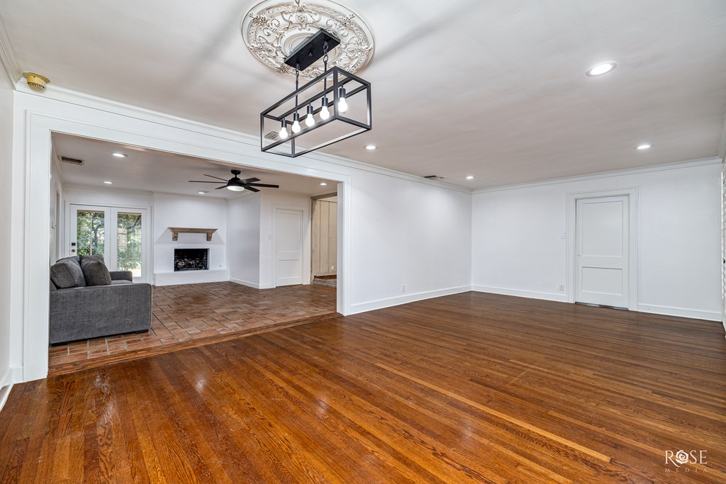 1510 Shafter St Property Photo 32
