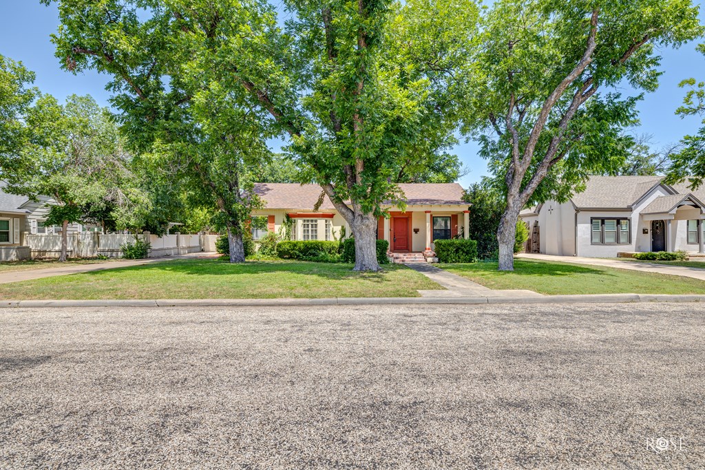 1510 Shafter St Property Photo 47