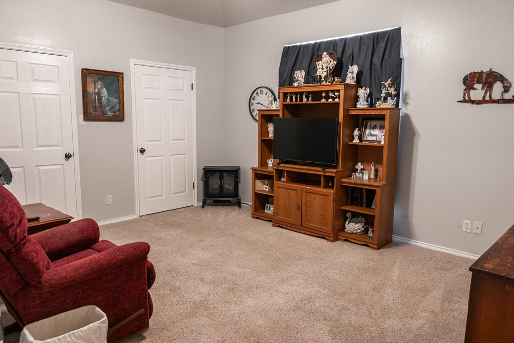 6034 Devonshire Lane Property Photo 28