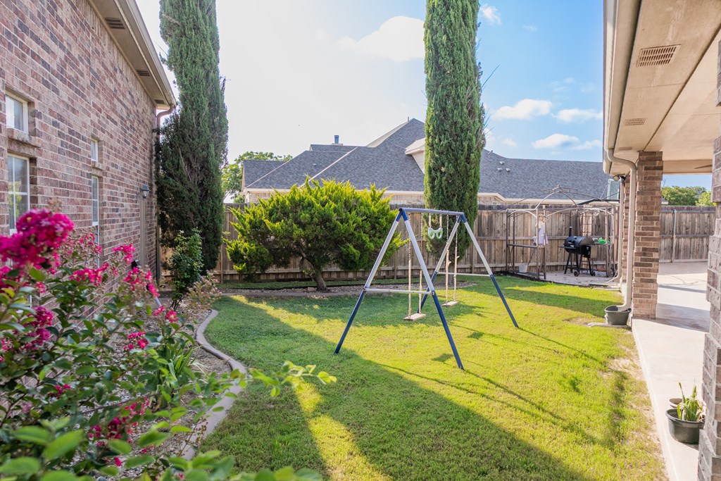 6034 Devonshire Lane Property Photo 34