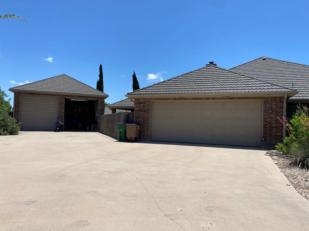 6034 Devonshire Lane Property Photo 36
