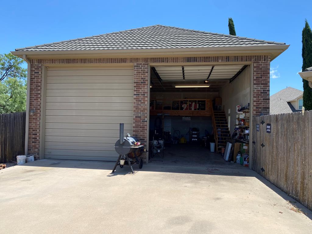 6034 Devonshire Lane Property Photo 37
