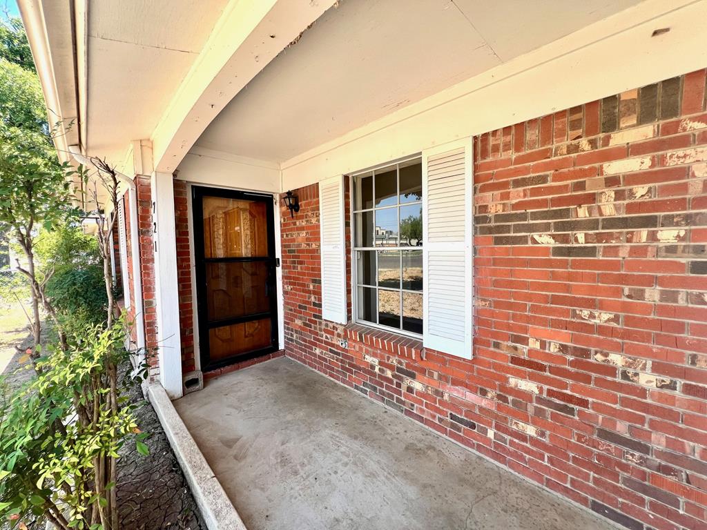 721 Spaulding St Property Photo 2