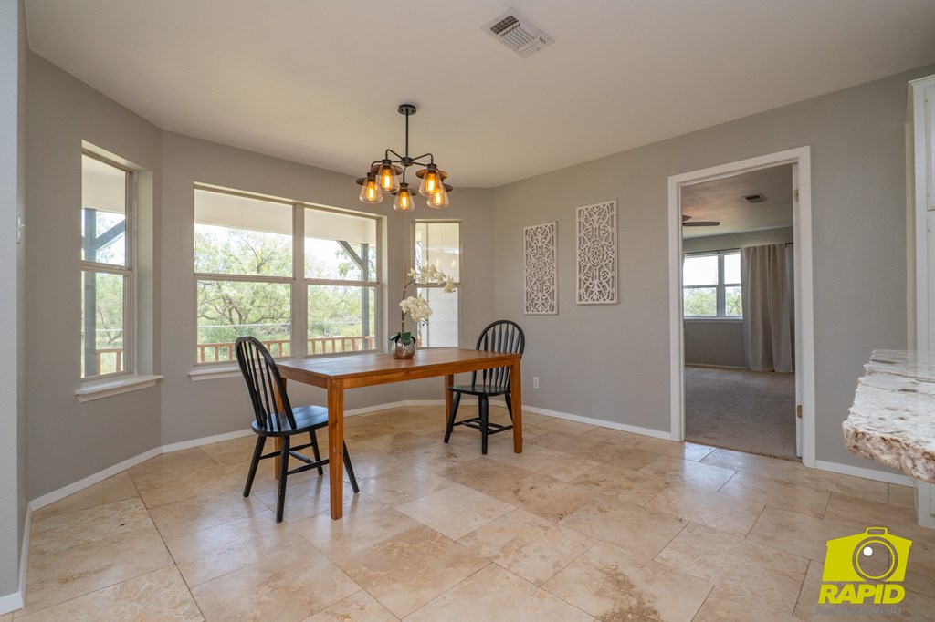 10561 Twin Lakes Lane Property Photo 11