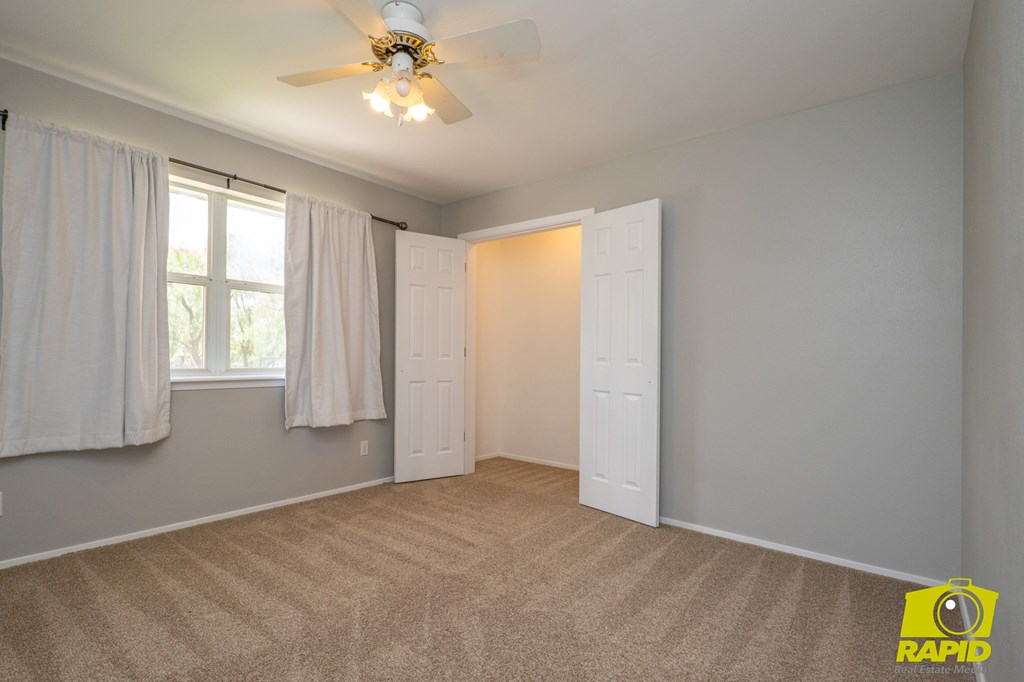 10561 Twin Lakes Lane Property Photo 23