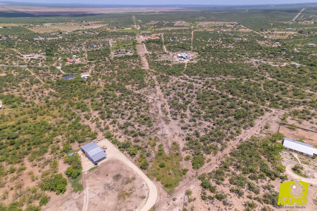 10561 Twin Lakes Lane Property Photo 48