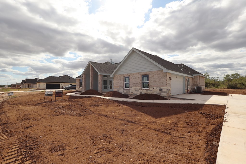 3223 Reindeer Run Property Photo 28
