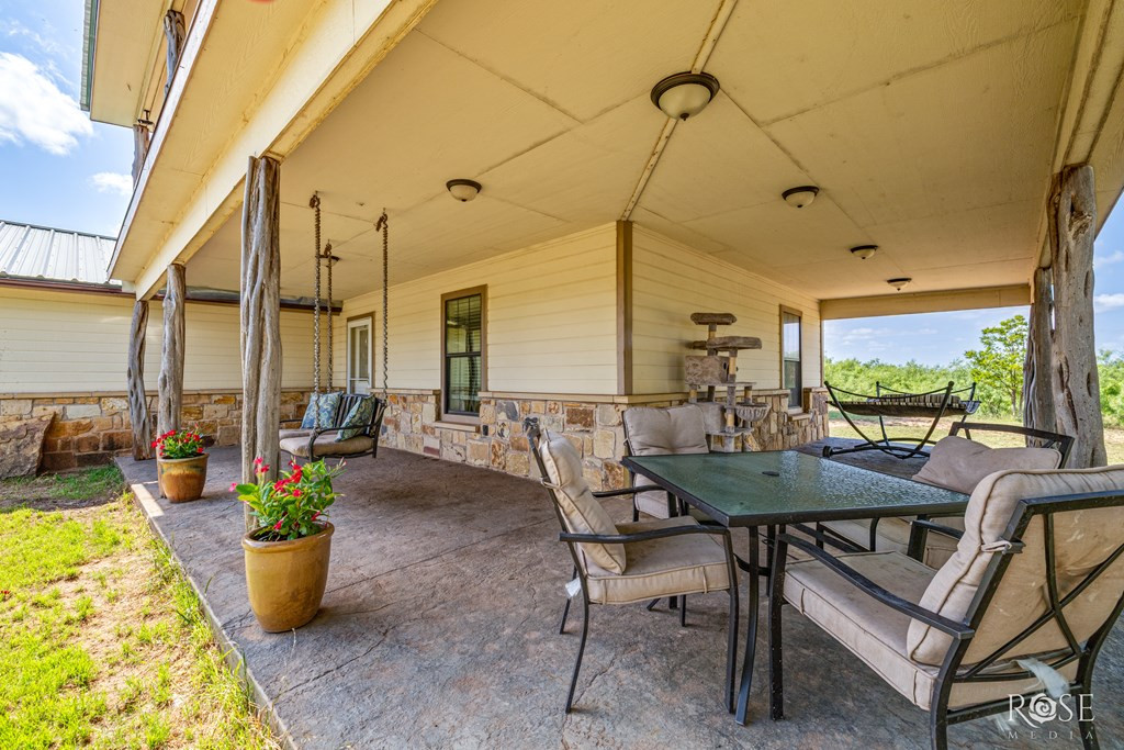 11483 N Grape Creek Road Property Photo 8