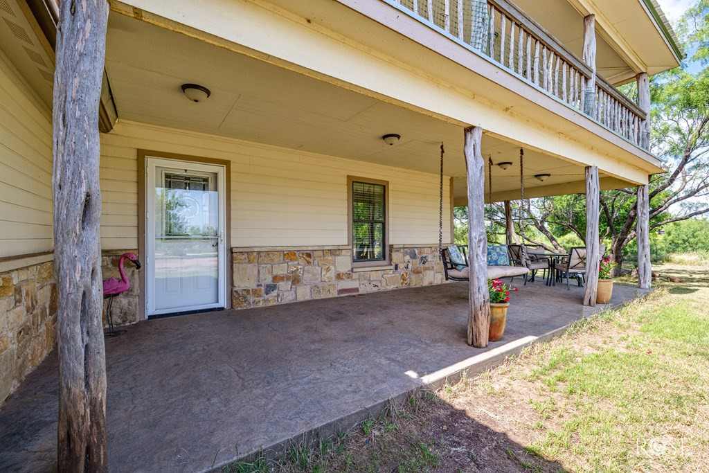 11483 N Grape Creek Road Property Photo 9