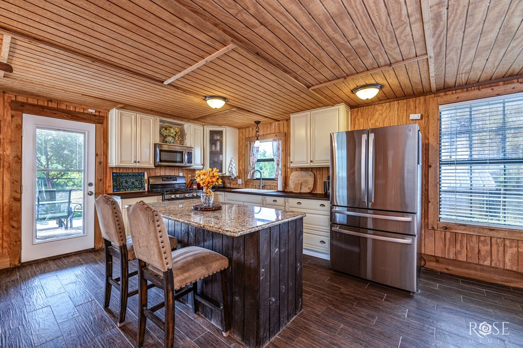 11483 N Grape Creek Road Property Photo 14