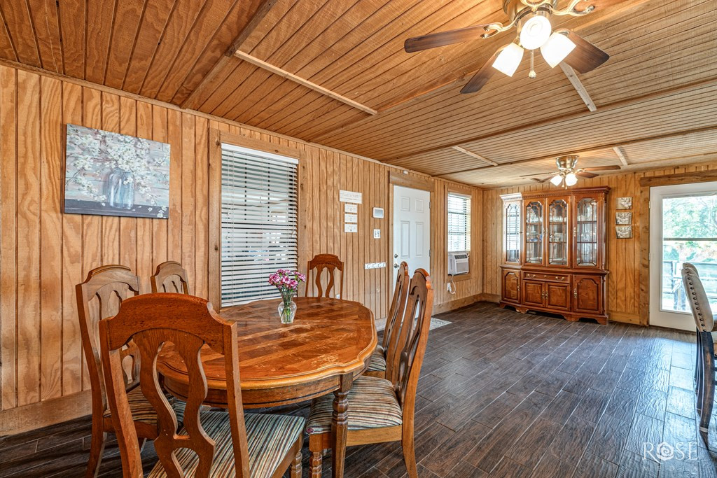 11483 N Grape Creek Road Property Photo 17
