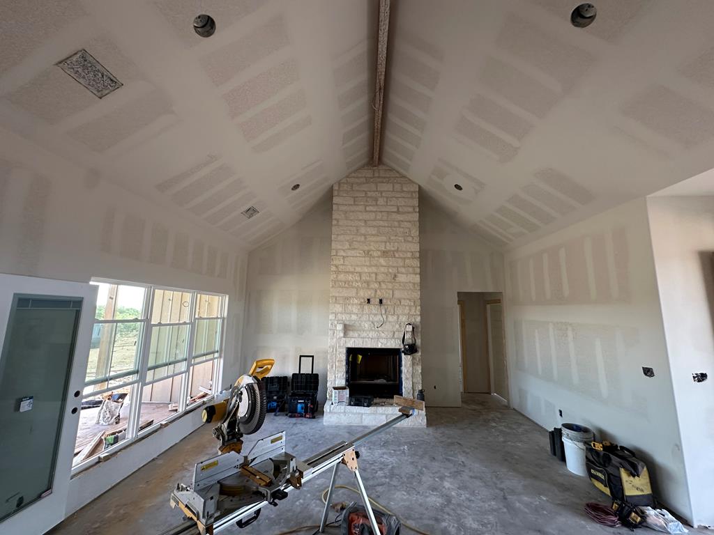 9794 Grey Wolf Lane Property Photo 10
