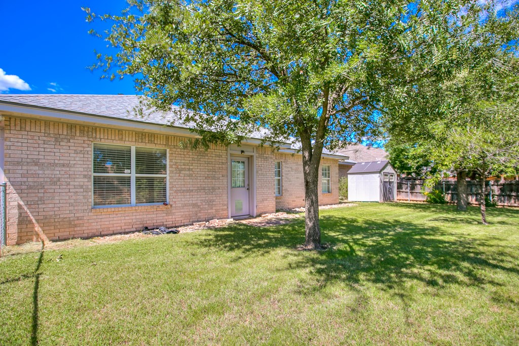 629 Burlington Rd Property Photo 42