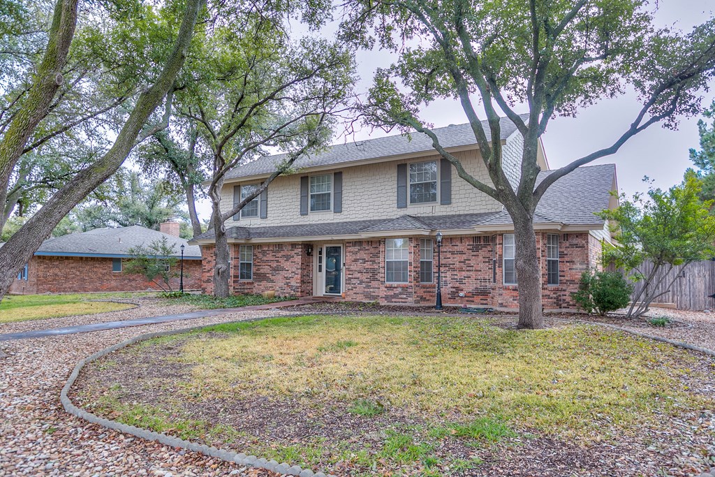 2805 Alta Vista Lane Property Photo 4