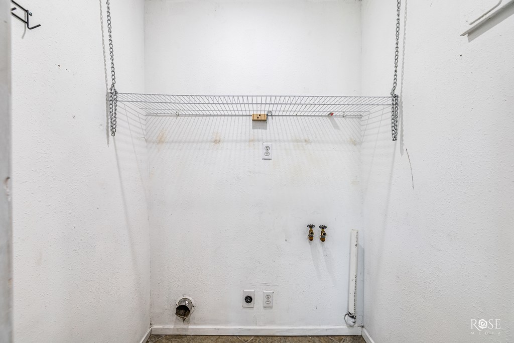 2 N Adams St Property Photo 33
