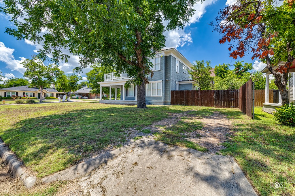 2 N Adams St Property Photo 38