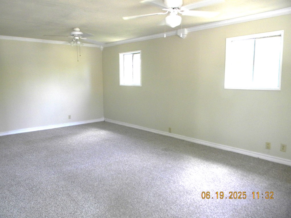 1334 State St Property Photo 3