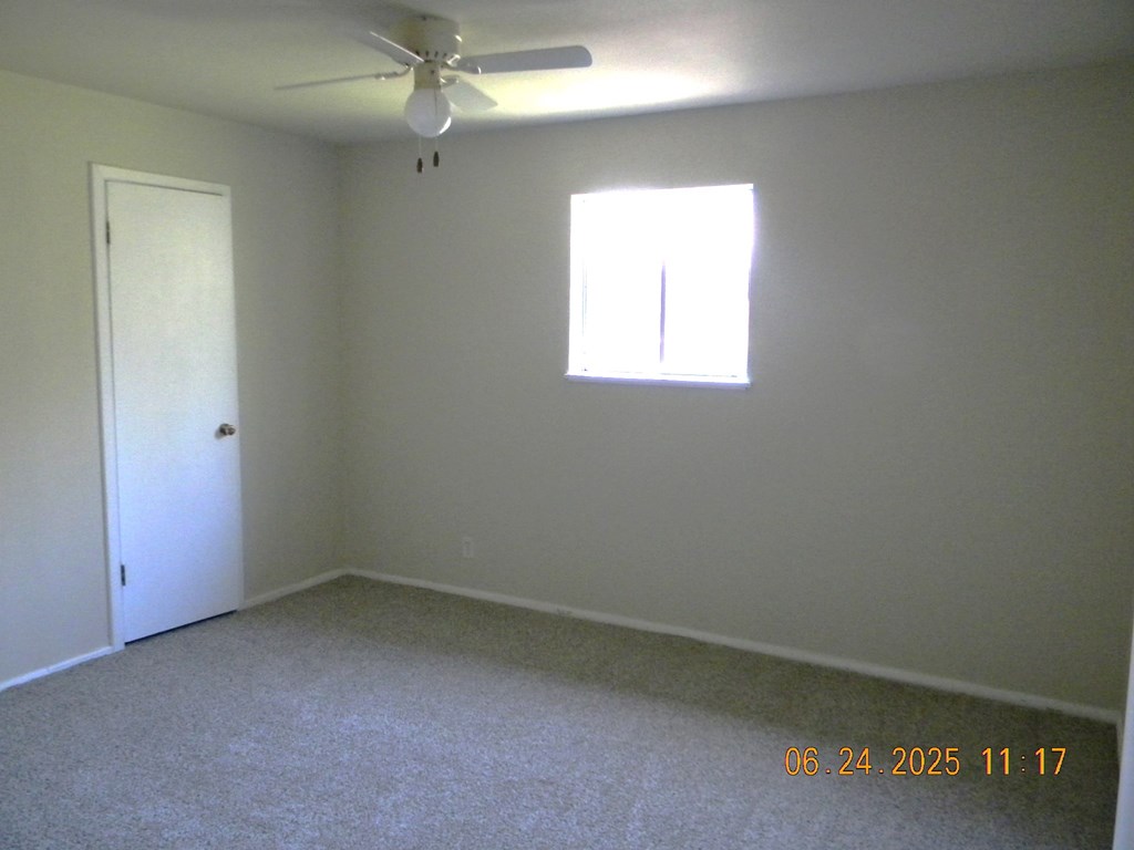 1334 State St Property Photo 7