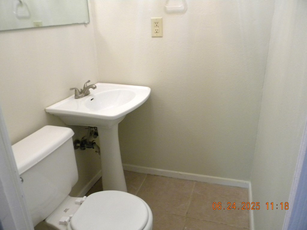 1334 State St Property Photo 12