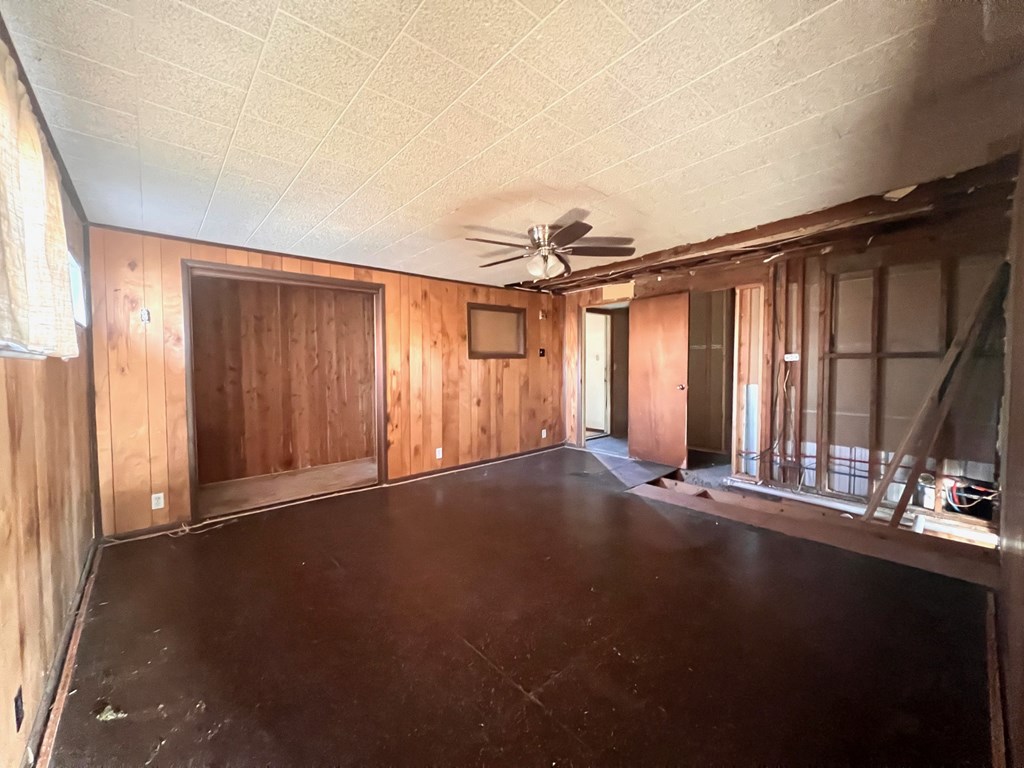1642 Evelyn Ave Property Photo 9